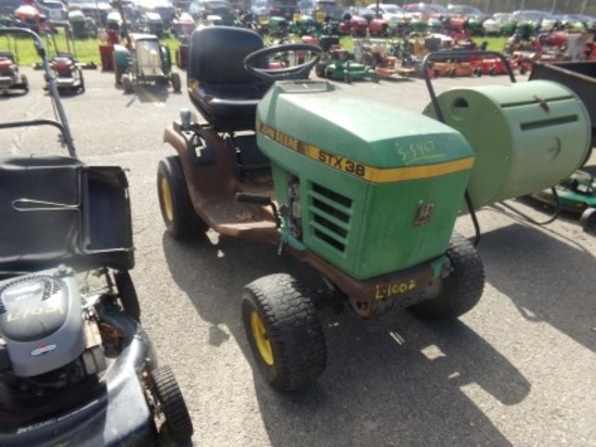 JD STX 38 Mower, Non Runner -Needs Work (5467)