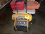 Dewalt 5 scfm 1.6HP 2 1/2 Gallon Commpressor,Works