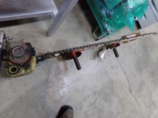 Gas Powered 6' Hedge Trimmer, ''Robin''? Needs A Little Work, But Turns Ove