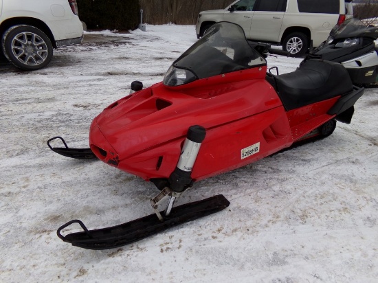 1997 Yamaha VMax-4 Snowmobile, 800CC, 4Cyl, 300 Miles ON Top End Rebuilt, R