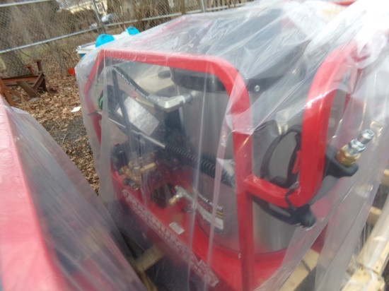 New Magnum 4000 Series Gold, Hot Water Pressure Washer, With Hose, Wand and