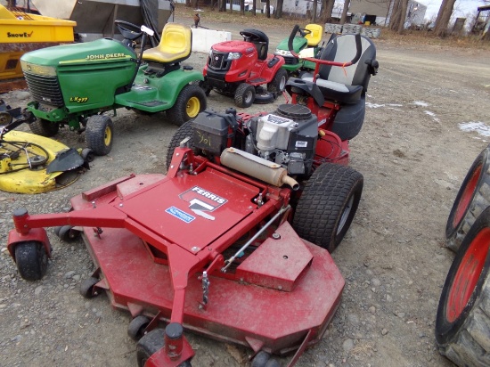 Ferris 3 Wheeled Commercial Mower, 1351 Hours, Needs Starter/Needs Engine W