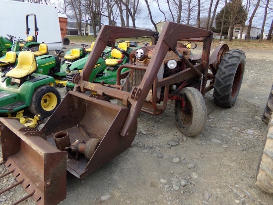 Ford 800 w/ Loader, PTO, 3pt Hitch, 6 Volt, w/ Pulley Drive, and Extra Stra
