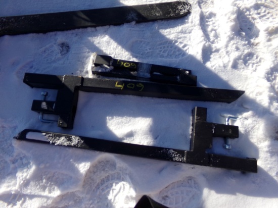 Set of New Pin-On Forks For Loader