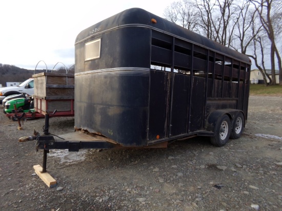 2006 Monarch Trailers, Dual Axle Stock Trailer, Black, 9800 LB GVW, Front i