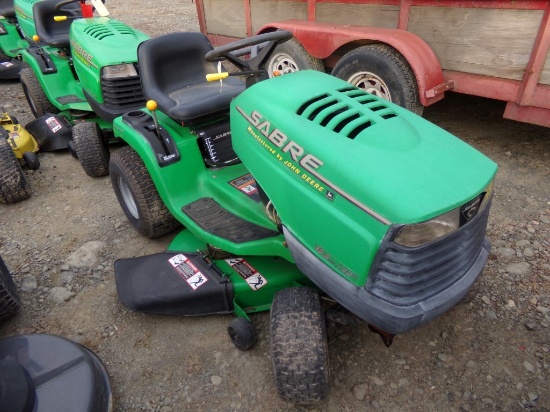 JD Sabre, 15.5 HP, 42'' Deck, No Hour Meter, No Ignition Swithc, Not Runnin