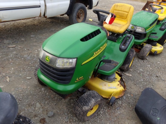 JD L110 Automatic, 17.5 HP Kohler, 42'' Deck, Runs If Primed, Engine Loose,