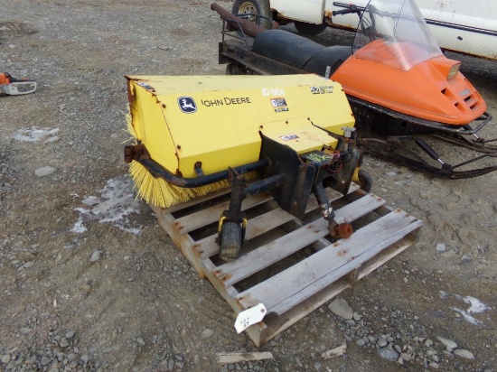JD 52'' Quick Hitch Broom, S/N 017064