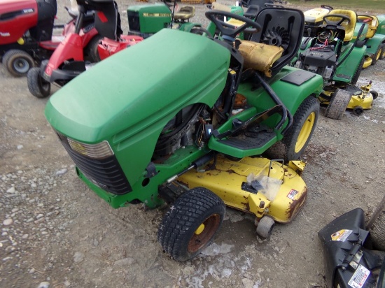 JD 345 20 HP Liquid Cooled, 54'' Deck, 522 Hours, Not Running, Missing Part