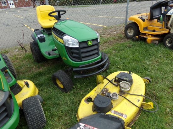 JD D130 w/42'' Deck, 331 Hours, 22 HP, s/n 303850 Not Running, Needs Work (