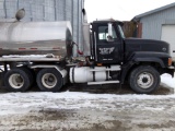 Mack CL713-Elite, Day Cab Tractor, 46K Rears, 18 Speed, Cat 3406 Engine, We