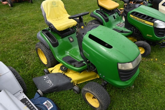JD L120 w/48'' Deck, 20HP, Hydro, S/N: GXL120A029494  (3297)