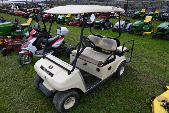 IR Golf Cart, Folding Rear Seat, Gas Eng, S/N: AG0041-944562  (3255)