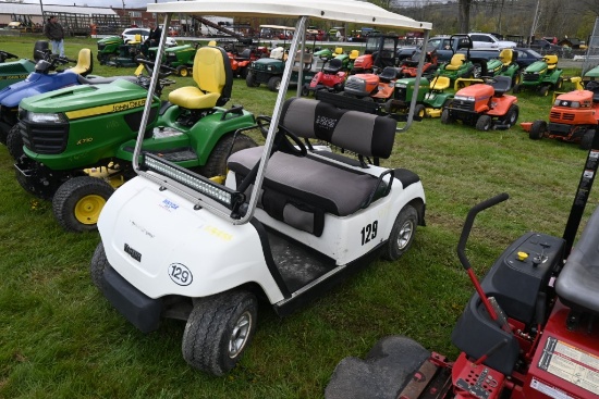 1997 Yamaha 2-Plae Golf Cart, Model G16A, Gas Eng, S/N: JN6-F4236-10 - Need