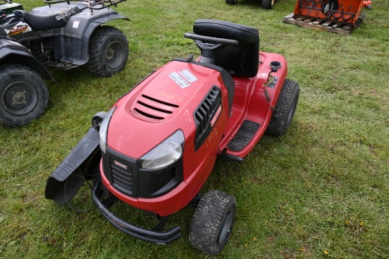 Craftsman LT2000 Lawn Tractor, Runs Good, Deck Detached (3948)