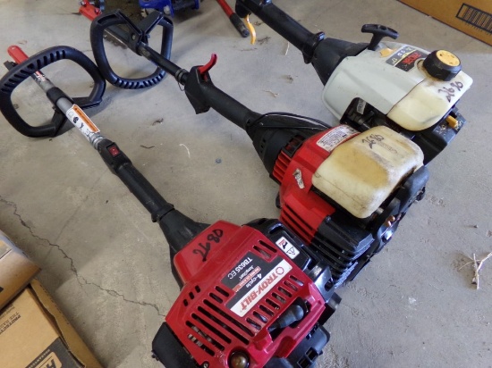 Weedwacker and (2) Weedwacker Heads (2680)
