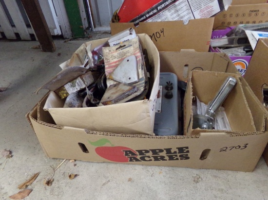 Fencer, Mower King Knives, Ralgro Implants Box (2703)