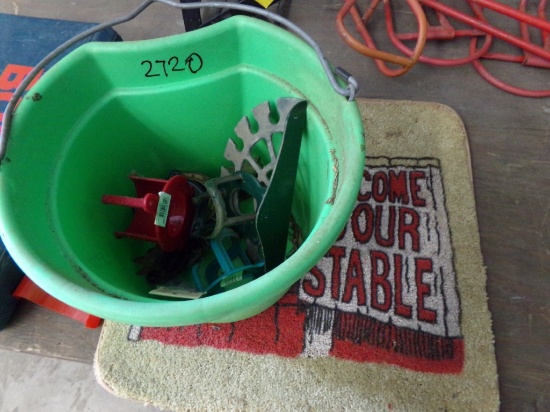 Green Bucket w/Bridle Hooks & Horse Rug