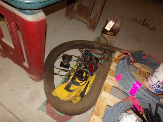 Wide Load Signs w/Wagon Lights, Cattle Rub, Sprayer