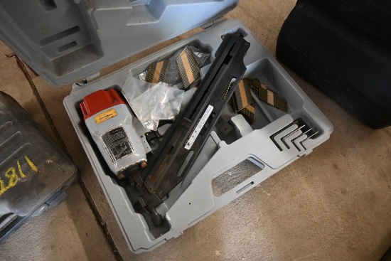 Angle Drill, Circular Saw in Boxes (2812)