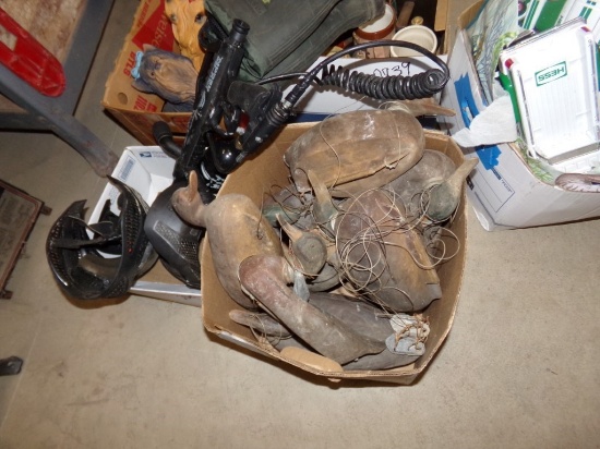 Box of Decoys, Box of Paint Ball (2841)
