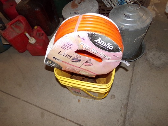 New Airhose, Bucket w/Planter Parts (#2879)