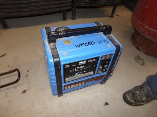 Yamaha EF1000 Generator (2971)
