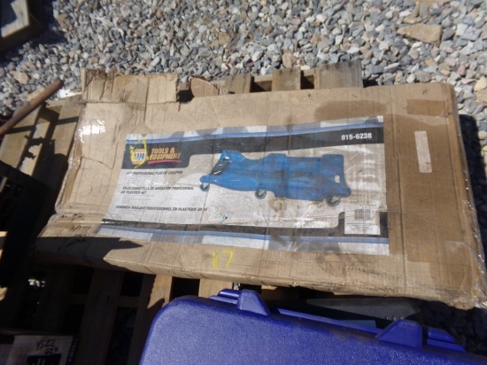 NAPA Creeper, New In Box, Box Is In Rough Shape