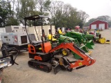 New AGT-QH-12 Mini Hyd Excavator with Dozer Blade and Thumb - Briggs and St