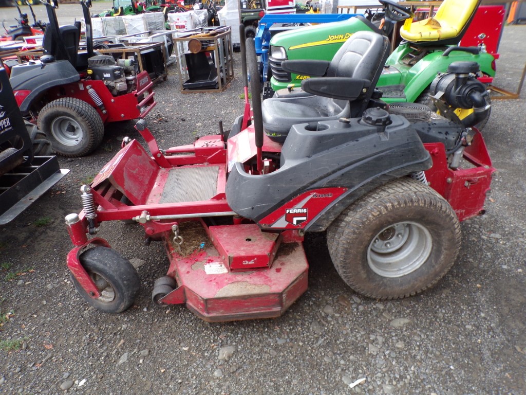 Ferris IS 1500Z Zero Turn Mower With 52