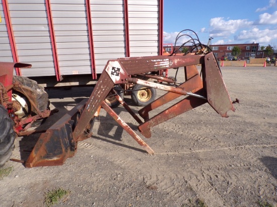 Dunham Lehr Loader for International 656, 66'' Bucket (5590)
