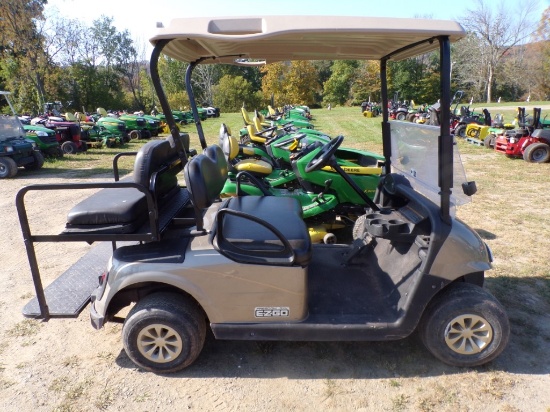 EZ Go Freedom RXV with Canopy , Windshield and Fold Out Rear Seat, SN 53693