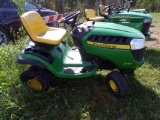 John Deere D140 Lawn Tractor (NO DECK) Low (6074)