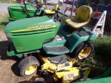 John Deere 345 with 48'' Deck, CRACKED HOOD, SN040979 (6076)