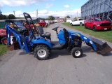 New Holland Boomer 1025 Tractor, 4 WD, Shibaura Dsl. Engine, N.H. 210TL Loa