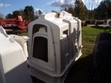 (2) Calf Hutches (2x Bid Price) (5572)