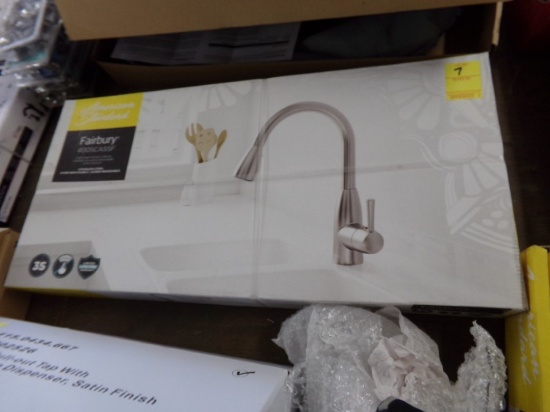 New American Standard Fairbury 4005 CASSF Pull Down Kitchen Faucet, Stainle