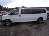 2004 Chevrolet Express Van 3500, 15 Passenger, White, 146,199 Miles, Vin #