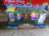 Fisher Price ''Little People Springtime Friends'', NIB, # 72594 (Garage)
