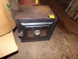 Open Bottom Tin Oven With Heat Indicator On Front (Store)