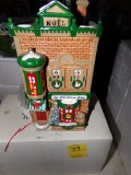 ''Snow Village Christmas Shop'', Dept. 56, #5097-0