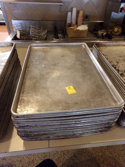 (20) Full Sheet Pans(Pizza Pans) Sold as a Group (Main Dining Room)