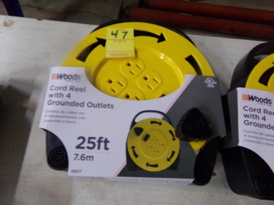 New, Woods, 25' Cord Reel w/4 Grounded Outlets