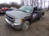 2008 Chevrolet 2500 HD, Reg Cab, 8' Box, Auto, 4 WD, Gray, Box Is Rusty And