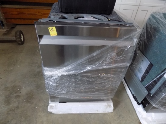 New Scratch and Dent Samsung Stainless Steel Dishwasher