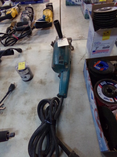 Makita Corded 7'' Grinder With Arbor Nut (Tested, Works)