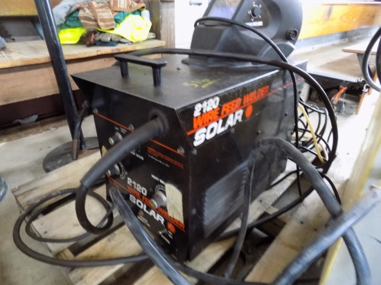 Solar 2120 Wire Feed Welder with Cart