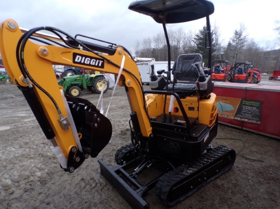 New Yellow Diggit EM15 Mini Excavator with Grader Blade and Canopy, Gas Eng