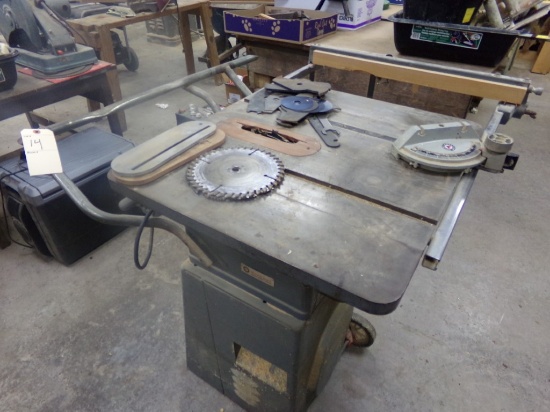 Rockwell/Delta Table Saw w/Wheels, Protractor And Fence, Has Homemade Handl