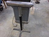 16'' Roller Stand